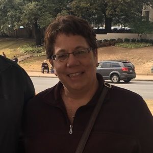 Meet your Posher, Keri